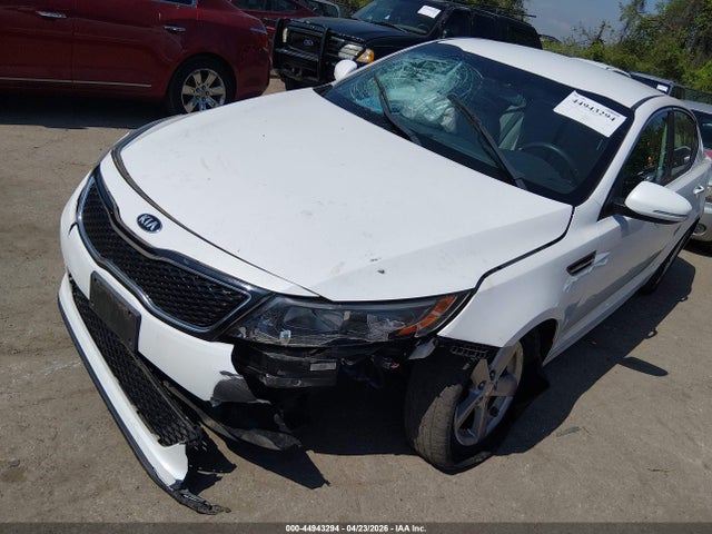 2015 Kia Optima Lx მანქანა იყიდება აუქციონზე, vin: 5XXGM4A75FG437117, აუქციონის ნომერი: 44943294