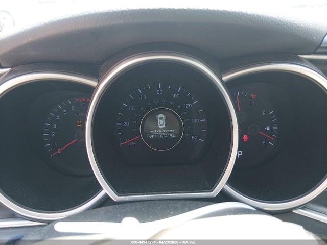 2015 Kia Optima Lx მანქანა იყიდება აუქციონზე, vin: 5XXGM4A75FG437117, აუქციონის ნომერი: 44943294