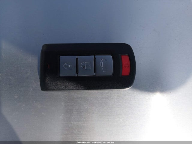 ML32FVFJ0RHF07053 Mitsubishi Mirage G4 Se