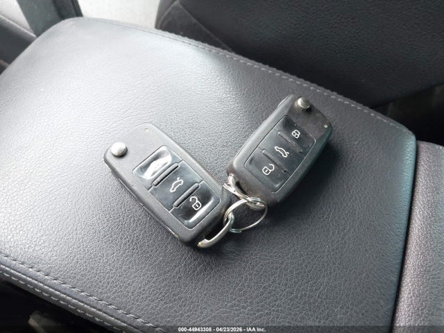 Aukcja sprzedaży 2011 Volkswagen Tiguan Se, vin: WVGAV7AX6BW502338, numer aukcji: 44943308