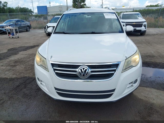 Aukcja sprzedaży 2011 Volkswagen Tiguan Se, vin: WVGAV7AX6BW502338, numer aukcji: 44943308