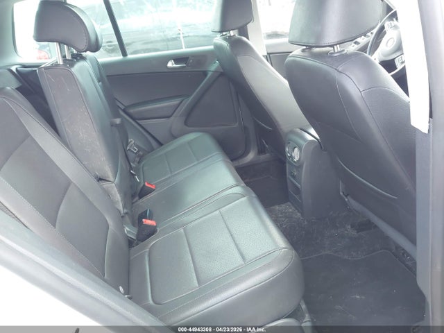 Aukcja sprzedaży 2011 Volkswagen Tiguan Se, vin: WVGAV7AX6BW502338, numer aukcji: 44943308