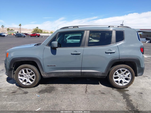 Продажа на аукционе авто 2018 Jeep Renegade Latitude 4x4, vin: ZACCJBBB8JPJ04281, номер лота: 44943323