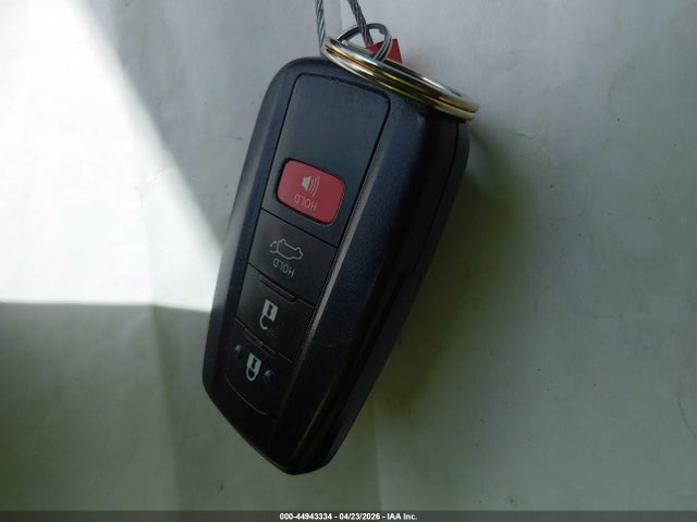2020 Toyota Rav4 Xle მანქანა იყიდება აუქციონზე, vin: 2T3W1RFVXLC042305, აუქციონის ნომერი: 44943334