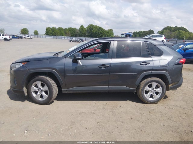 2020 Toyota Rav4 Xle მანქანა იყიდება აუქციონზე, vin: 2T3W1RFVXLC042305, აუქციონის ნომერი: 44943334