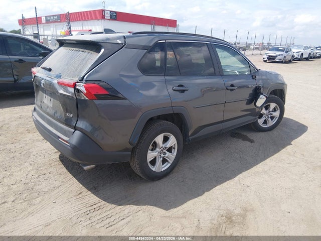 2020 Toyota Rav4 Xle მანქანა იყიდება აუქციონზე, vin: 2T3W1RFVXLC042305, აუქციონის ნომერი: 44943334
