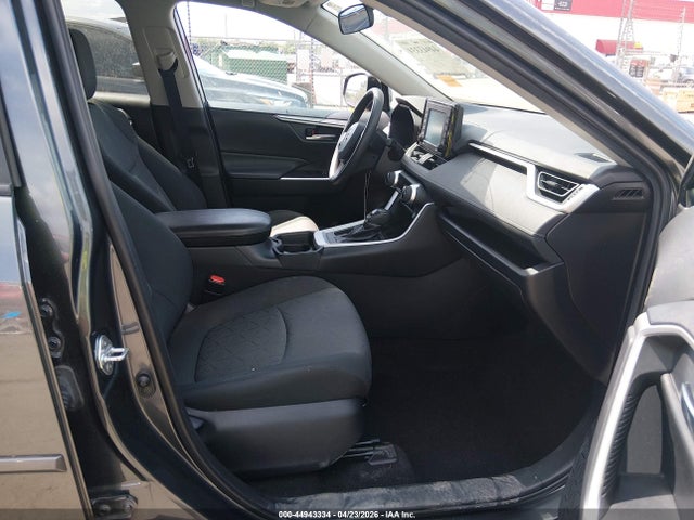 2020 Toyota Rav4 Xle მანქანა იყიდება აუქციონზე, vin: 2T3W1RFVXLC042305, აუქციონის ნომერი: 44943334