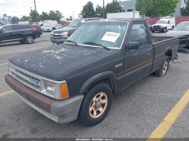 44943341 :رقم المزاد ، JM2UF1132J0329780 vin ، 1988 Mazda B2200 Short Bed مزاد بيع