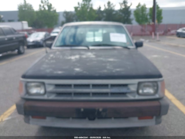 44943341 :رقم المزاد ، JM2UF1132J0329780 vin ، 1988 Mazda B2200 Short Bed مزاد بيع