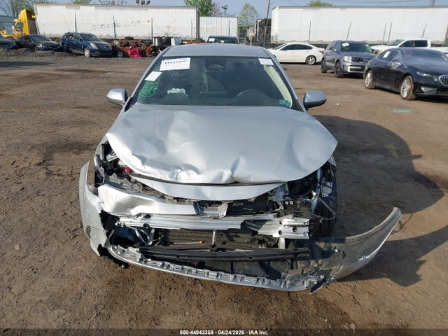 Toyota COROLLA LE 2025 5YFB4MDE9SP261548 Image 12
