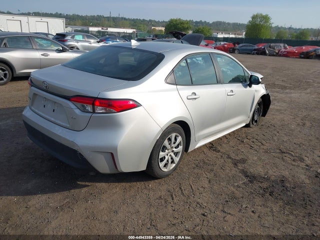 Toyota COROLLA LE 2025 5YFB4MDE9SP261548 Image 4