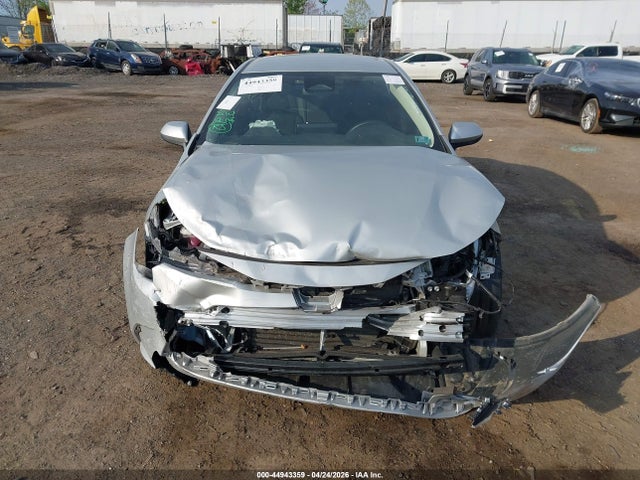 Toyota COROLLA LE 2025 5YFB4MDE9SP261548 Image 6