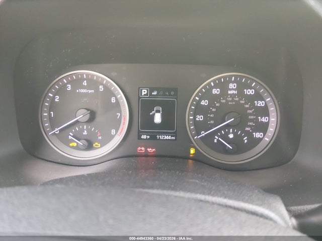 KM8J3CA29HU388830 Hyundai Tucson Sport