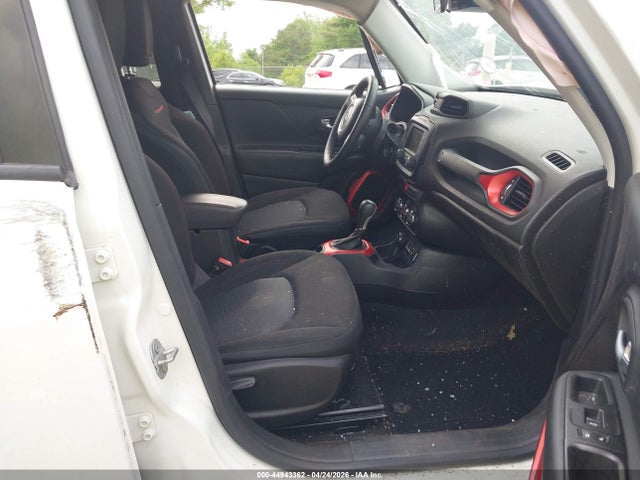 ZACCJBCBXHPE41708 Jeep Renegade Trailhawk 4x4