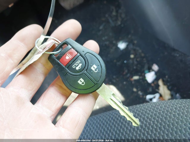 44943384 :رقم المزاد ، 3N1AB7AP2JY329361 vin ، 2018 Nissan Sentra S مزاد بيع