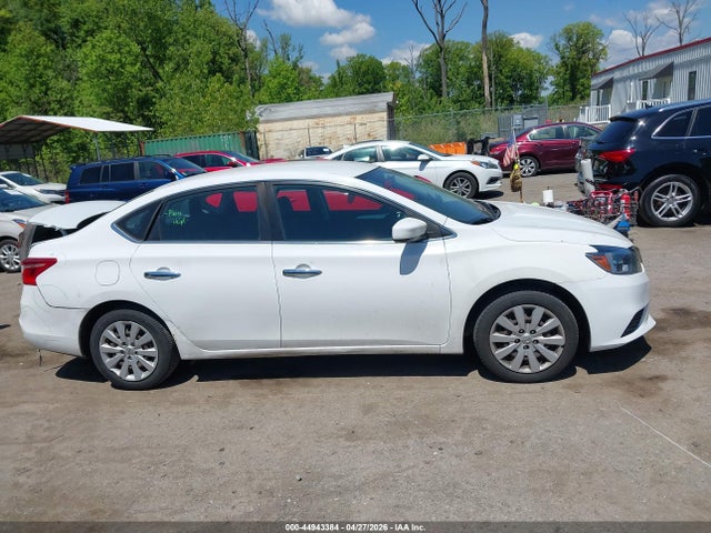 44943384 :رقم المزاد ، 3N1AB7AP2JY329361 vin ، 2018 Nissan Sentra S مزاد بيع