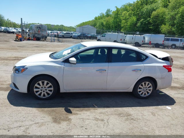 44943384 :رقم المزاد ، 3N1AB7AP2JY329361 vin ، 2018 Nissan Sentra S مزاد بيع