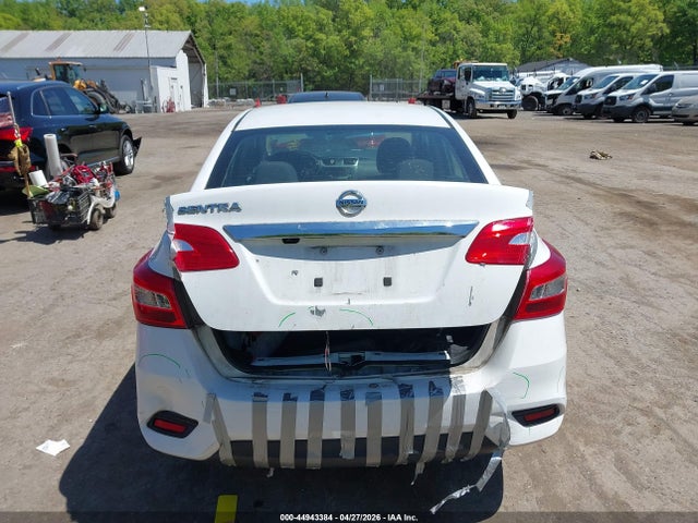 44943384 :رقم المزاد ، 3N1AB7AP2JY329361 vin ، 2018 Nissan Sentra S مزاد بيع
