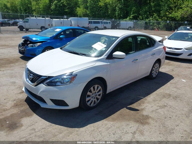 44943384 :رقم المزاد ، 3N1AB7AP2JY329361 vin ، 2018 Nissan Sentra S مزاد بيع