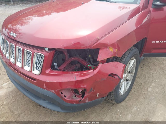 1C4NJDEB0FD358110 Jeep Compass Latitude