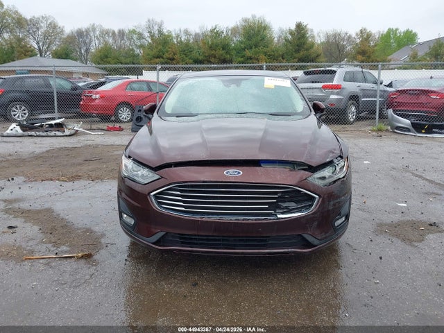 44943387 :رقم المزاد ، 3FA6P0HD9KR195070 vin ، 2019 Ford Fusion Se مزاد بيع