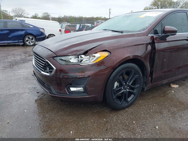 44943387 :رقم المزاد ، 3FA6P0HD9KR195070 vin ، 2019 Ford Fusion Se مزاد بيع