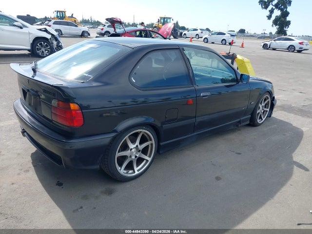 44943390 :رقم المزاد ، WBACG8325TAU37489 vin ، 1996 Bmw 318 Ti Automatic مزاد بيع