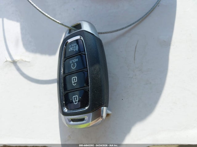 Продажа на аукционе авто 2022 Hyundai Kona Sel, vin: KM8K3CAB9NU844387, номер лота: 44943392