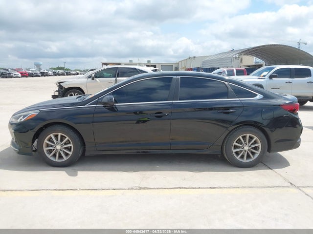2019 Hyundai Sonata Se მანქანა იყიდება აუქციონზე, vin: 5NPE24AF6KH765049, აუქციონის ნომერი: 44943417