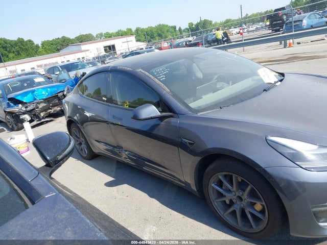 2023 Tesla Model 3 Rear-wheel Drive მანქანა იყიდება აუქციონზე, vin: 5YJ3E1EA9PF662290, აუქციონის ნომერი: 44943420