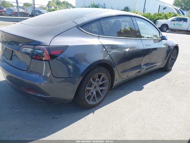 2023 Tesla Model 3 Rear-wheel Drive მანქანა იყიდება აუქციონზე, vin: 5YJ3E1EA9PF662290, აუქციონის ნომერი: 44943420