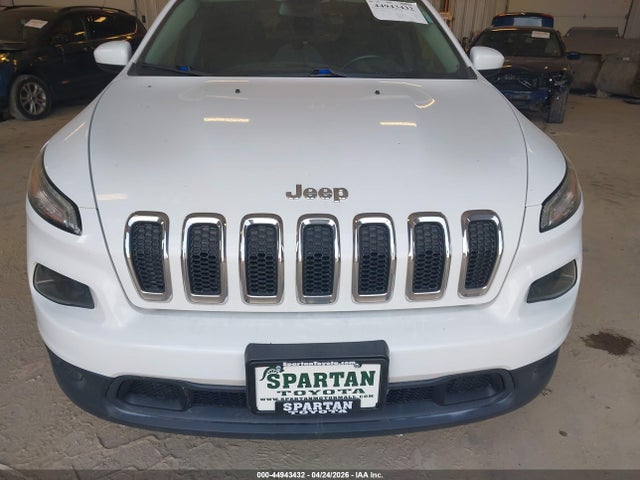 Продажа на аукционе авто 2017 Jeep Cherokee Latitude 4x4, vin: 1C4PJMCB7HW524903, номер лота: 44943432