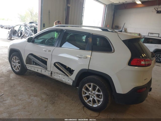 Продажа на аукционе авто 2017 Jeep Cherokee Latitude 4x4, vin: 1C4PJMCB7HW524903, номер лота: 44943432