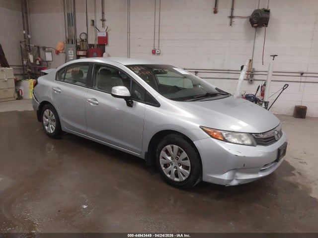 2012 Honda Civic Lx მანქანა იყიდება აუქციონზე, vin: 2HGFB2F57CH527165, აუქციონის ნომერი: 44943449