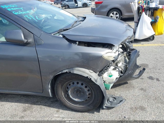 2013 Toyota Corolla L მანქანა იყიდება აუქციონზე, vin: 5YFBU4EE3DP180160, აუქციონის ნომერი: 44943518