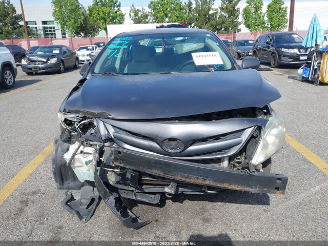 2013 Toyota Corolla L მანქანა იყიდება აუქციონზე, vin: 5YFBU4EE3DP180160, აუქციონის ნომერი: 44943518