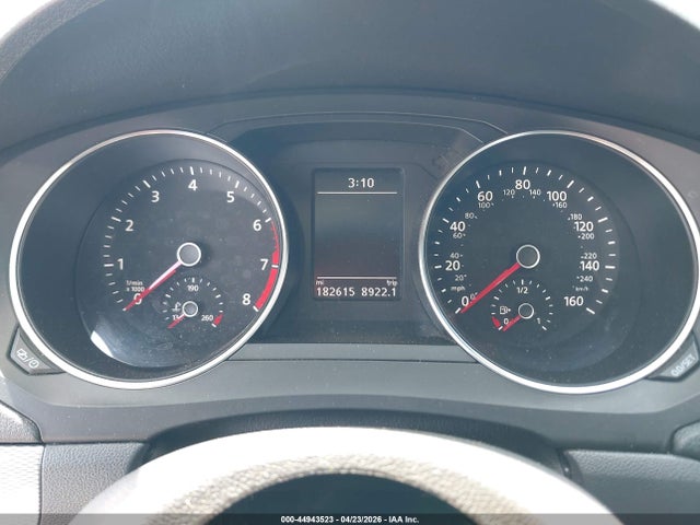 2017 Volkswagen Jetta 1.4t Se მანქანა იყიდება აუქციონზე, vin: 3VWDB7AJ3HM202865, აუქციონის ნომერი: 44943523