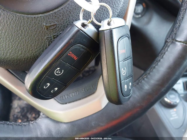 44943530 :رقم المزاد ، 1C4PJMDS4FW779620 vin ، 2015 Jeep Cherokee Limited مزاد بيع
