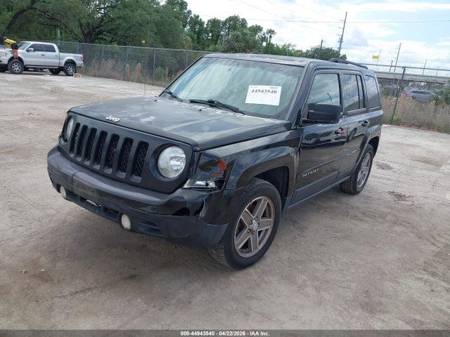 44943540 :رقم المزاد ، 1C4NJPBA6ED504960 vin ، 2014 Jeep Patriot Sport مزاد بيع