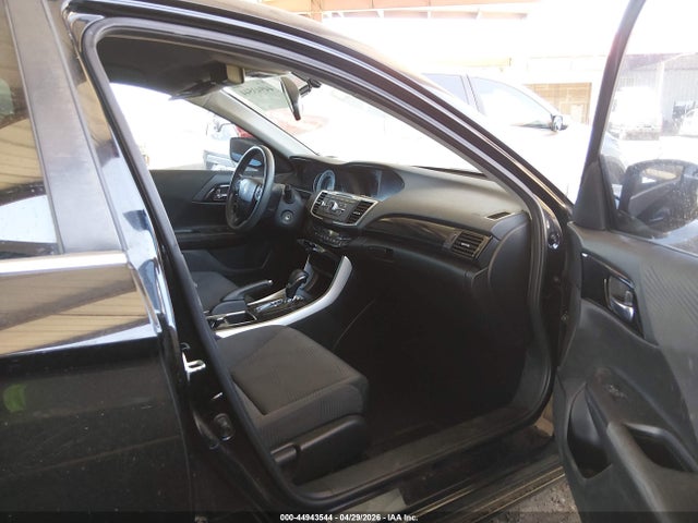 1HGCR2F33HA129941 Honda ACCORD LX