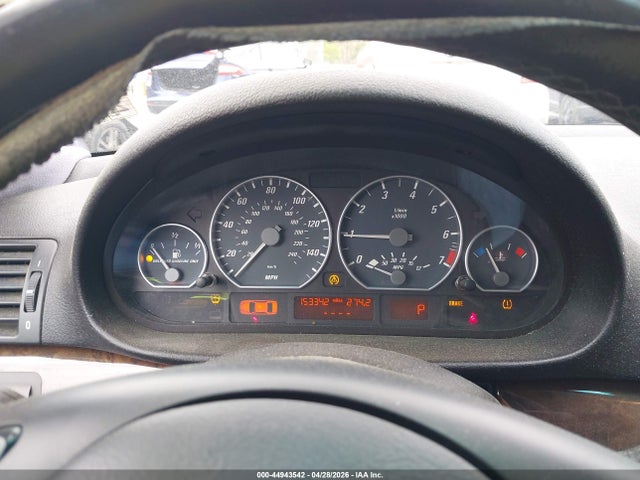44943542 :رقم المزاد ، WBABD534X5PL15456 vin ، 2005 Bmw 330ci مزاد بيع
