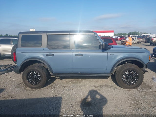 Продаж на аукціоні авто 2023 Ford Bronco Black Diamond, vin: 1FMEE5DH6PLB69898, номер лоту: 44943554