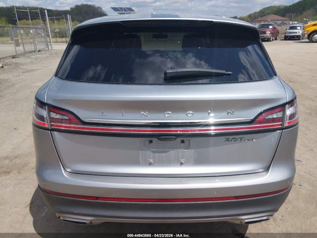 44943565 :رقم المزاد ، 2LMPJ8K95LBL01050 vin ، 2020 Lincoln Nautilus Reserve مزاد بيع