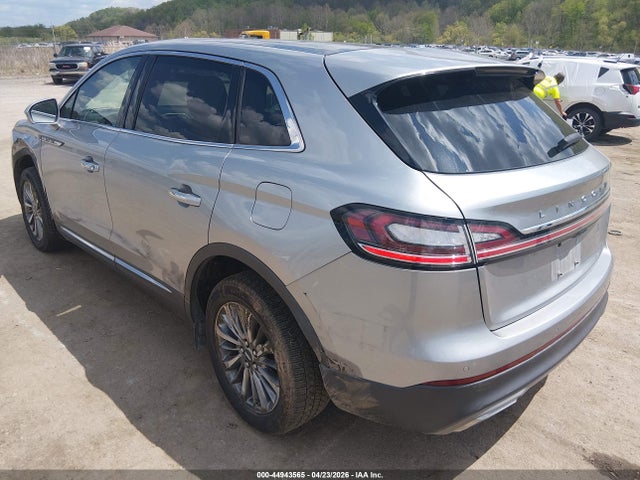 44943565 :رقم المزاد ، 2LMPJ8K95LBL01050 vin ، 2020 Lincoln Nautilus Reserve مزاد بيع