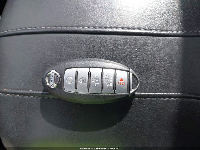 Aukcja sprzedaży 2017 Nissan Rogue Sl, vin: 5N1AT2MV9HC862121, numer aukcji: 44943578
