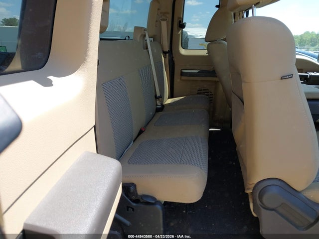 2011 Ford F-250 Xlt მანქანა იყიდება აუქციონზე, vin: 1FT7X2BT7BEA54429, აუქციონის ნომერი: 44943580