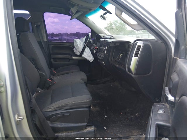 44943582 :رقم المزاد ، 3GCUKREC5JG185792 vin ، 2018 Chevrolet Silverado 1500 2lt مزاد بيع