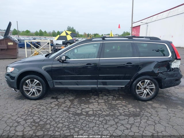Продажа на аукционе авто 2015 Volvo Xc70 T5 Premier, vin: YV440MBK3F1219185, номер лота: 44943606