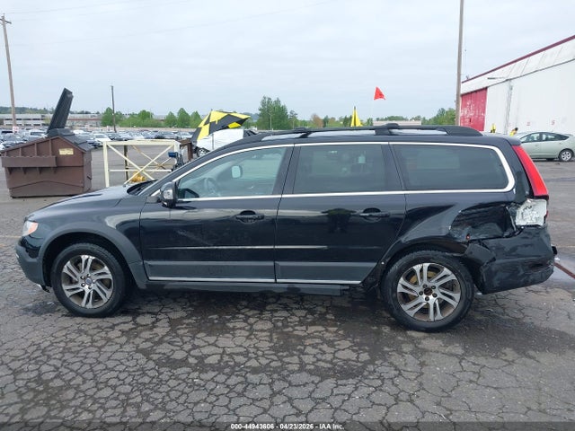 Продажа на аукционе авто 2015 Volvo Xc70 T5 Premier, vin: YV440MBK3F1219185, номер лота: 44943606