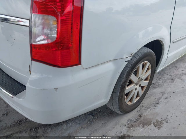 Продажа на аукционе авто 2016 Chrysler Town & Country Touring, vin: 2C4RC1BG2GR157804, номер лота: 44943633